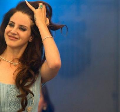 فنانة أمريكية تُلغي مشاركتها بمهرجان إسرائيلي بسبب فلسطين