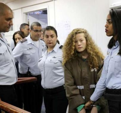 عهد التميمي.jpg