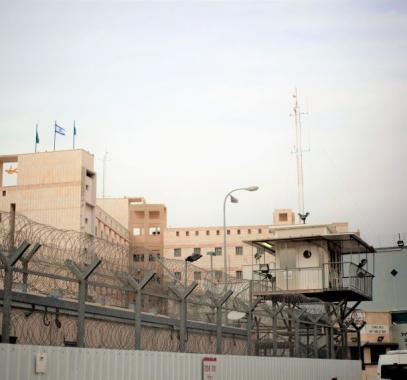 الاحتلال يفرج عن المعتقلة أبو حمدية لحين عقد جلسة محاكمة لها