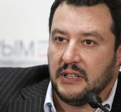 وزير داخلية إيطاليا: لن تكون في البلاد مساجد جديدة