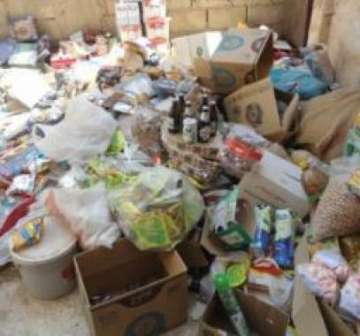 إتلاف 37 طناً من المواد الإستهلاكية الفاسدة في الخليل