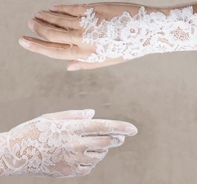 pronovias-gloves-980x498