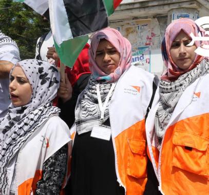 11793340_985756568113867_1562797584_n