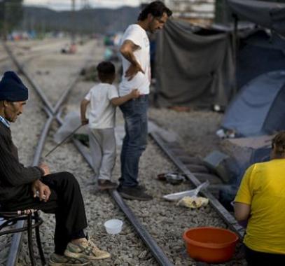 160516072650_refugees_greece_640x360_ap_nocredit