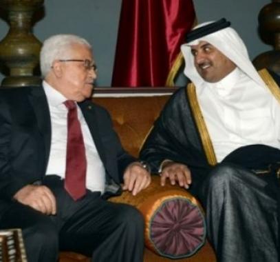 الرئيس يجتمع مع أمير قطر.jpg