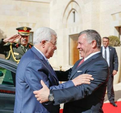 بالصور: الرئيس يلتقي العاهل الأردني في قصر 