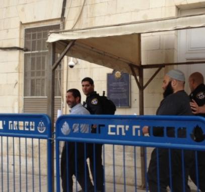 محكمة الاحتلال تقدم لائحة اتهام لشاب فلسطيني