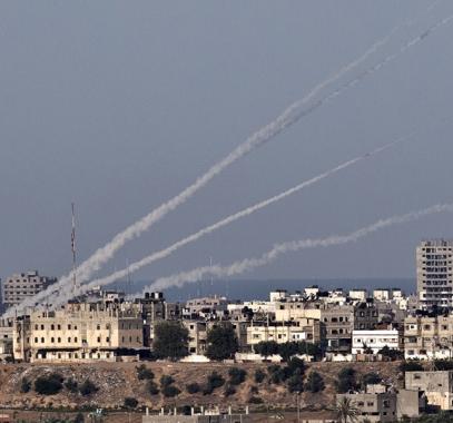 الإعلام العبري: حماس تطلق 6 صواريخ تجريبية صباح اليوم