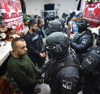 تنقلات قمعية لـ 480 أسيرًا في سجن النقب