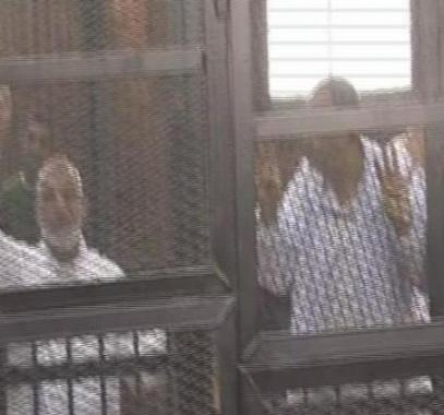 السجن 10 سنوات لبديع والبلتاجي بحريق محاكم الإسماعيلية
