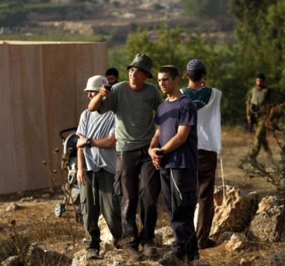 الاحتلال يداهم خلة 