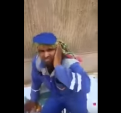 حقيقة الفيديو الذي نشر للحظة صفع سعودي عامل نظافة!