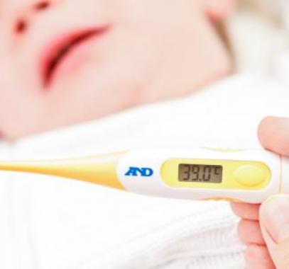 كيفية_تخفيض_حرارة_الطفل