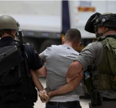 صورة: الاحتلال يزعم اعتقال خلية فلسطينية خططت لتنفيذ عمليات 