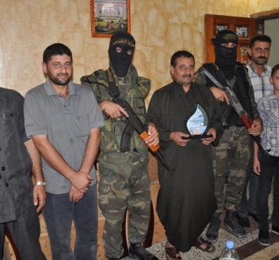 الاحتلال يفرج عن أسير من غزة أمضى 13 عاماً من الأسر