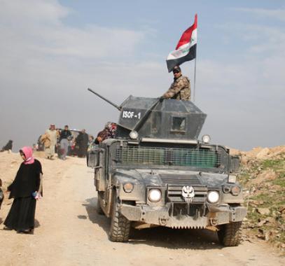 القوات العراقية تعزل الجانب الغربي من الموصل عن تلعفر