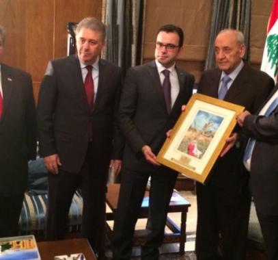 لجنة القدس تلتقي رئيس مجلس النواب اللبناني وتطلعه على انتهاكات الاحتلال