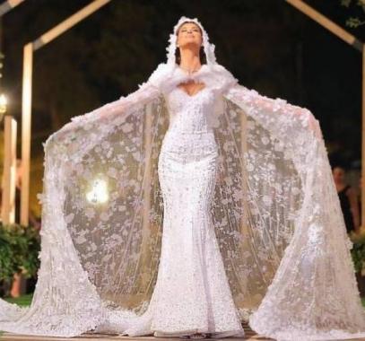 بالفيديو : شاهدوا ردّ فعل ريم السعيدي يوم تسلّم فستان زفافها!