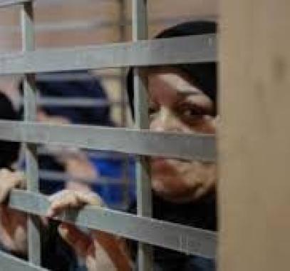 55 أسيرة داخل سجون الاحتلال.jpg