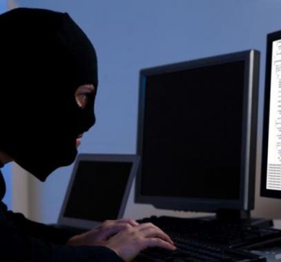شرطة جنين تكشف ملابسات واحدة من أخطر قضايا الجرائم الالكترونية.jpg