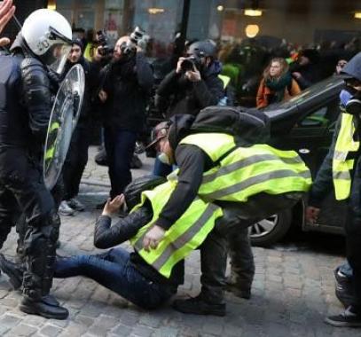 حركة السترات الصفراء