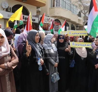 بالفيديو والصور: إحياء يوم الأسير الفلسطيني بمشاركة مئات المواطنين بغزة