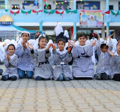 الأونروا تعزز أنشطتها الرياضية بين الفتيات في غزة.jpg