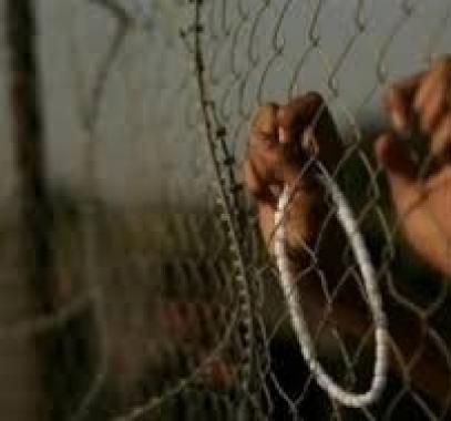 8 أسرى  في سجون الاحتلال يواصلون إضرابهم عن الطعام