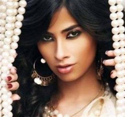 ابنة روبي في أحدث ظهورٍ لها... نسخة عن والدتها