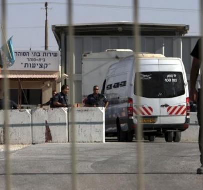 الاحتلال يفرج عن أسير مقدسي ويستدعيه للتحقيق غدًا