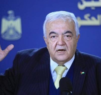 أبو شهلا يطالب الدول العربية بتقديم الدعم للشباب الفلسطيني.jpg