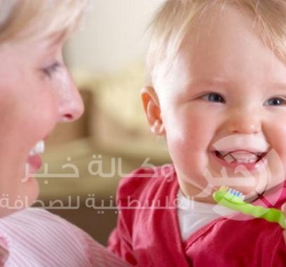 العناية بأسنان الأطفال