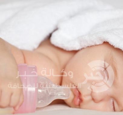 إرضاع الطفل