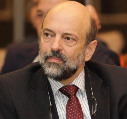 عمر الرزاز.jpg