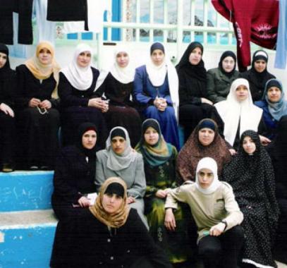 هيئة الأسرى: إنجازات الأسيرات دليل على تحديهنَ للظروف الصعبة