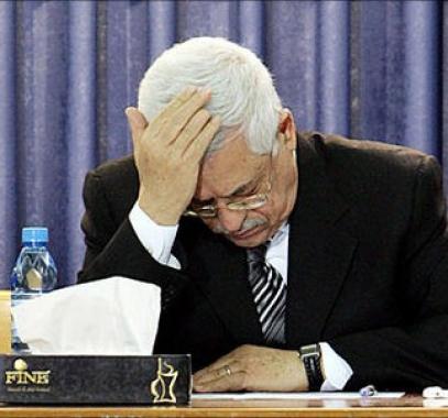 الرئيس يعرب عن تضامنه مع السويد ضد العمل الارهابي الذي تعرضت له.jpg