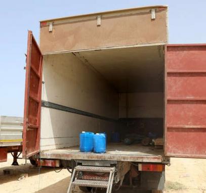 مصرع 8 مهاجرين داخل شاحنة بليبيا