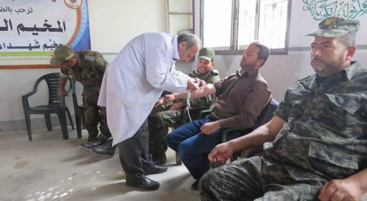 بالصور: الخدمات الطبية العسكرية تُنظم حملة للتبرع بالدم في رفح