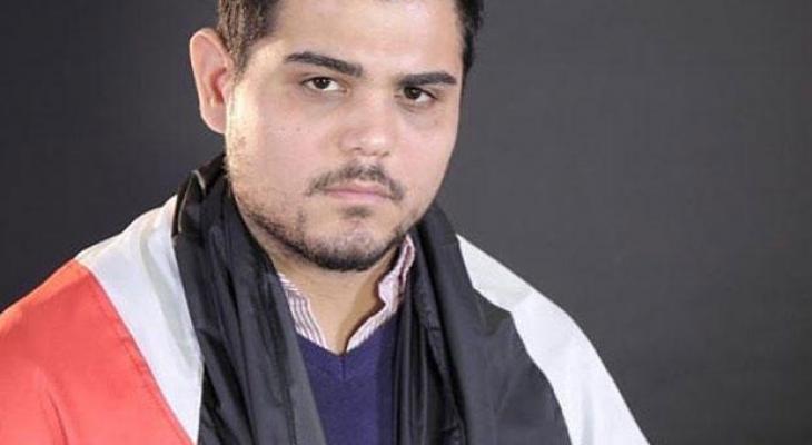 فيديو دموع والدة أمير دندن في الكواليس ولقاء مؤثر بينهما
