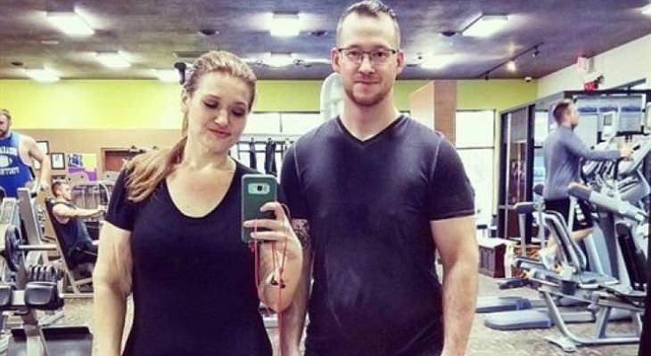 بالصور : زوجان يفقدان عشرات الكيلوجرامات من وزنيهما في 18 شهراً!