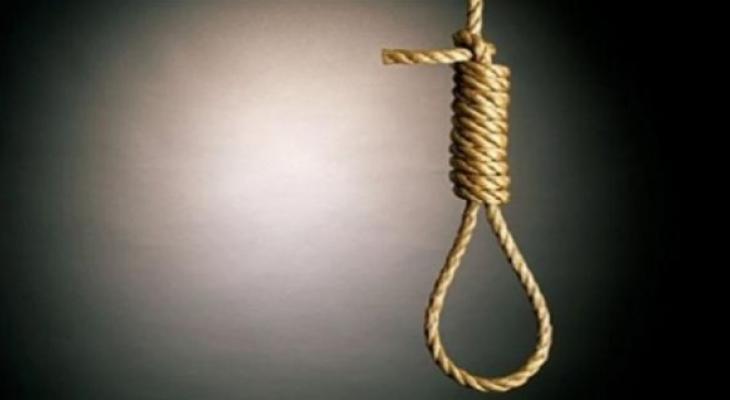 شاب مشنوقاً