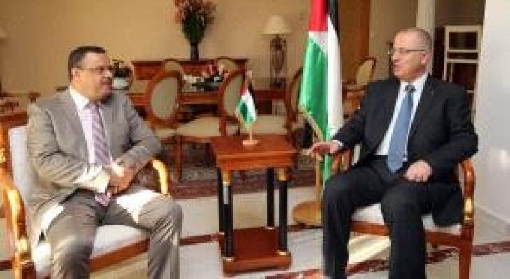 رئيس الوزراء يبحث تعزيز التعاون الزراعي مع وزير الفلاحة التونسي.jpg