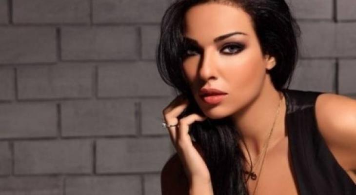 بالصورة.. نادين نجيم تنشر صورة وتثير ضجة