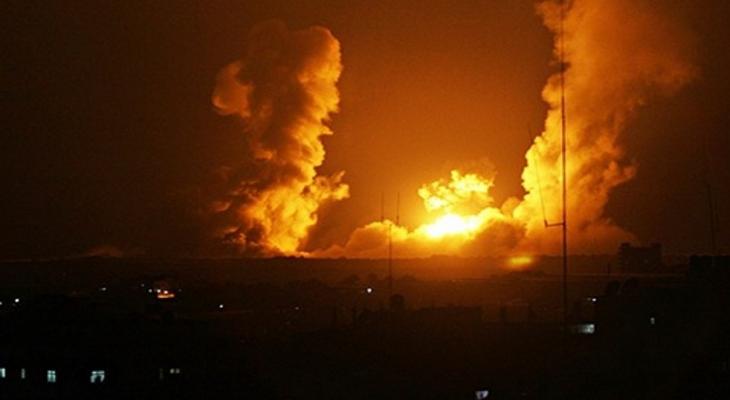 بالصور: شهيدان بقصف طائرات الاحتلال موقع يتبع القسام وسط قطاع غزّة