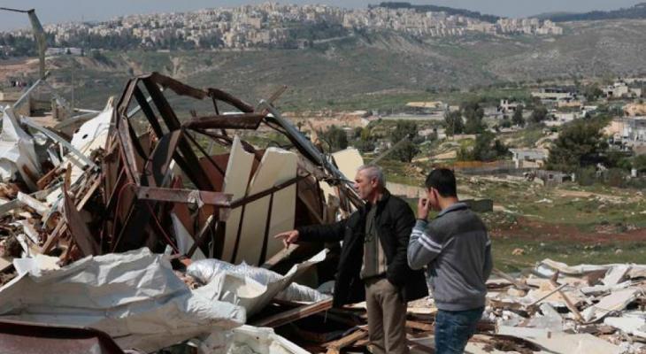الخليل: قوات الاحتلال تهدم غرفة زراعية في خربة خلة الفرن
