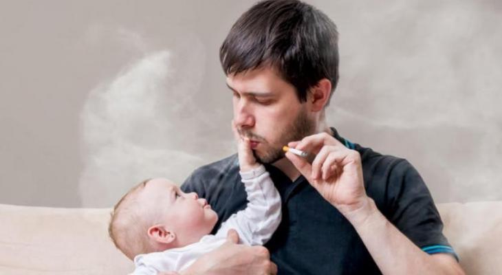دراسة: تكشف ما يفعله "تدخين" الأب بصحة الرضيع