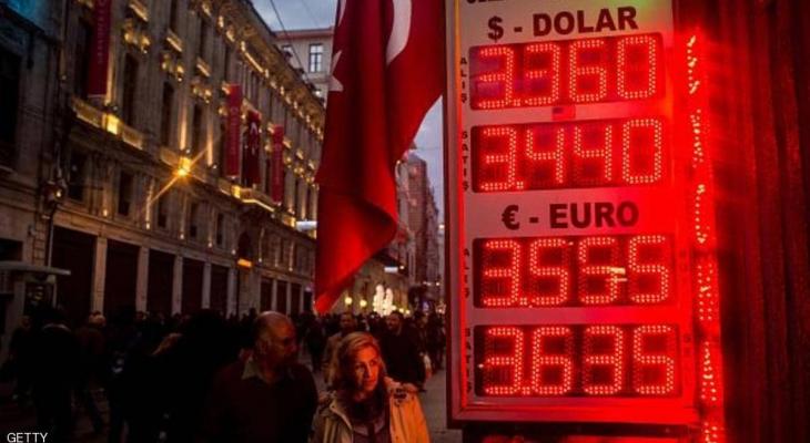 انكماش "الاقتصاد التركي" وسط حالة من الركود