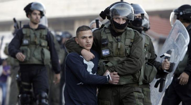 الاحتلال يعتقل طفلاً من جنين