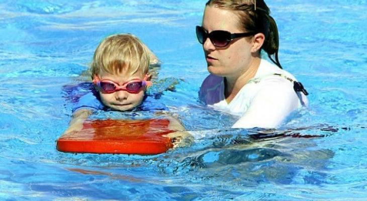 تدابير تقي "طفلك" مخاطر حمامات السباحة