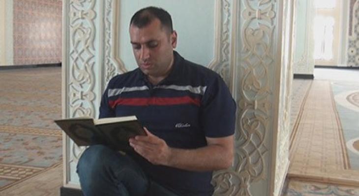 بالفيديو: نجل حسن يوسف يشنّ هجوماً حاداً على حماس ويطالب والده بإعلان براءته